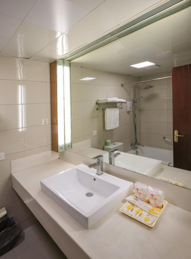 Bathroom 4, Shanghai Yuhang Hotel, Shanghai