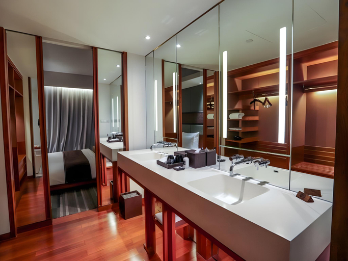 Bathroom 5