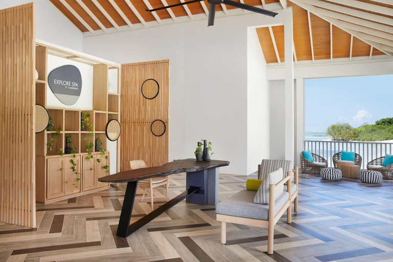 Public Area 2, Le Meridien Maldives Resort & Spa