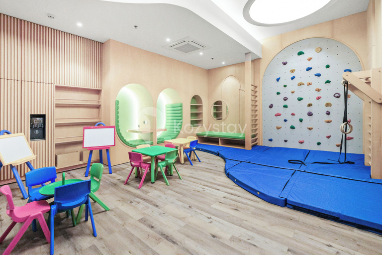 Family & Kids 4, Tenui by Kozystay - Tanjung Barat, South Jakarta