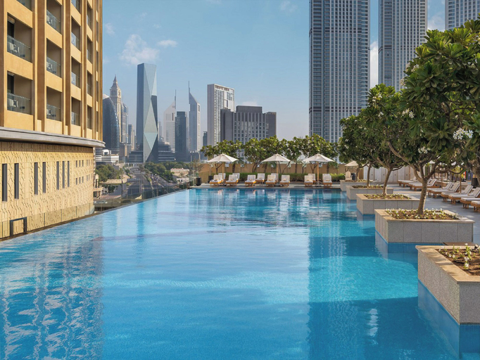 Sport & Beauty 2, Large Modern 1-Bedroom Apartment in Bay Square 9, Dubai