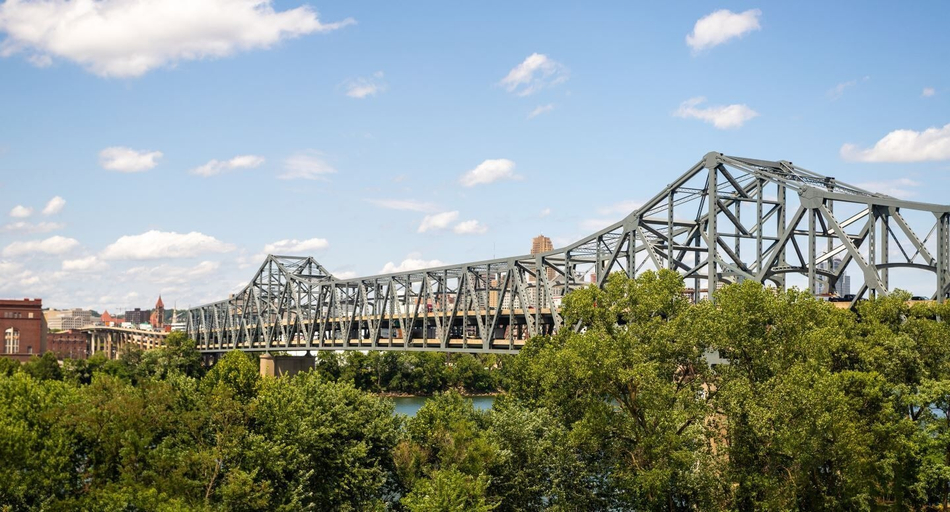 Exterior & Views 2, Holiday Inn Express & Suites CINCINNATI RIVERFRONT by IHG, Kenton