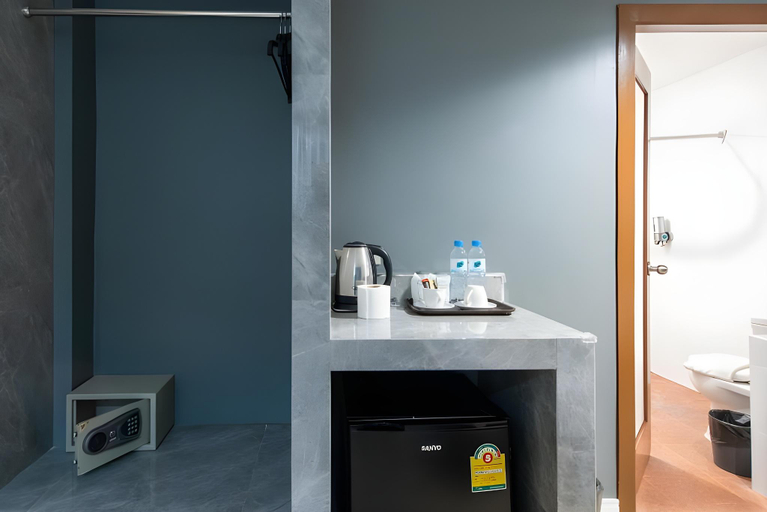 Amenities 7