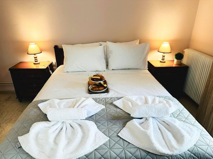Others 2, Sea Breeze Sanctuary-1bd 3pl 1ba - 90m To Sea., Crete