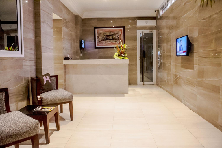 Public Area, Residence Maryka II, Cotonou