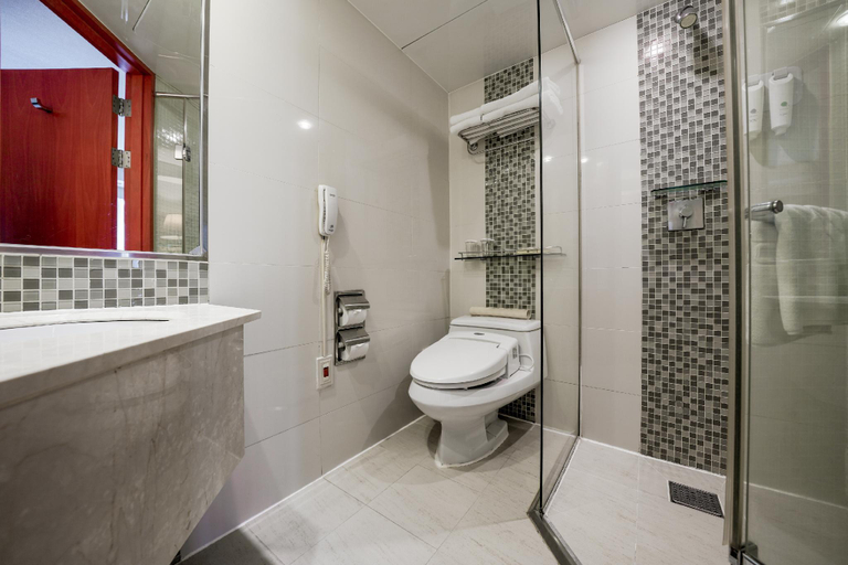 Bathroom 5