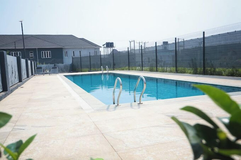 Sport & Beauty 5, Noble Nook Boutique Apartment, AbujaMun