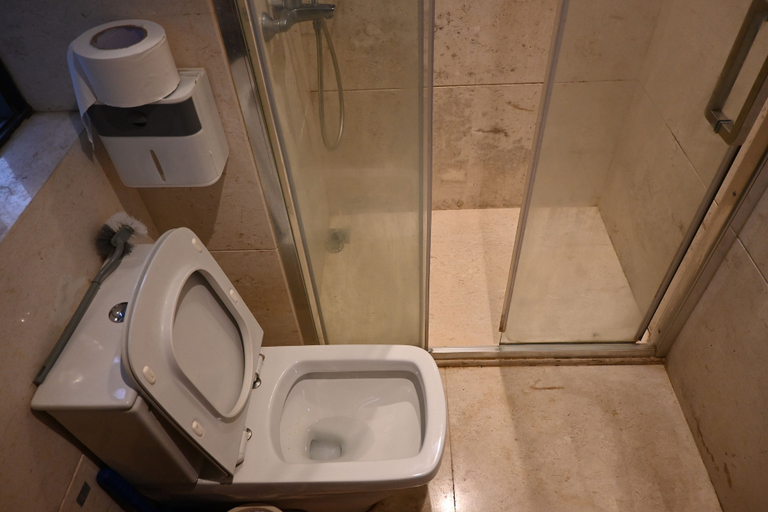 Bathroom, Nomadic International Hostel, Shenzhen