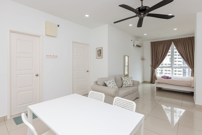 Others 2, Mansion One, by BAYAN, Penang Island