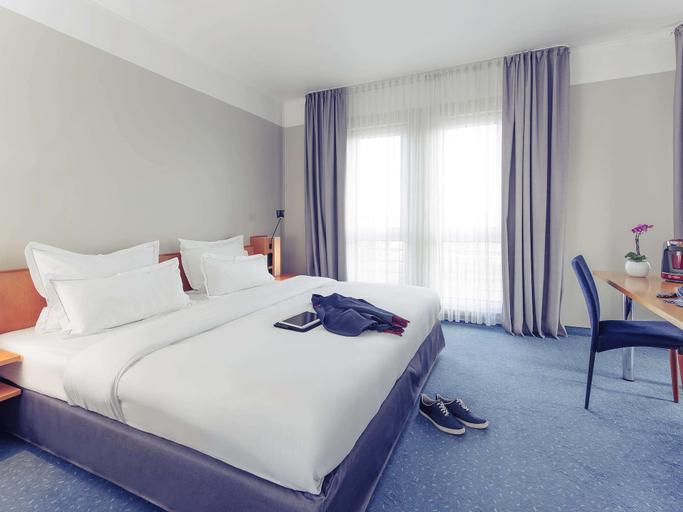 Bedroom 9