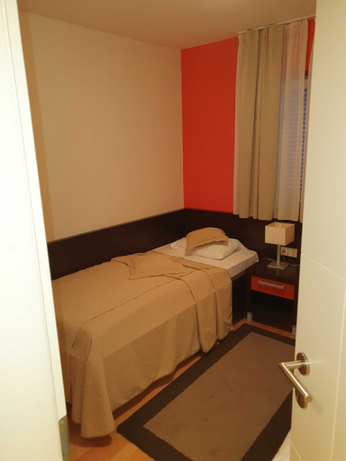 Bedroom 5, Marina Portorož Family Friendly Apartment 4, Piran