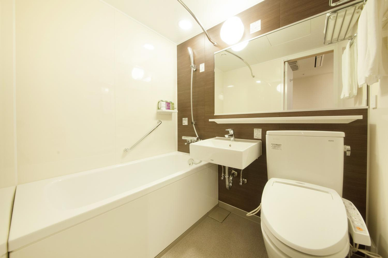 Bathroom 5