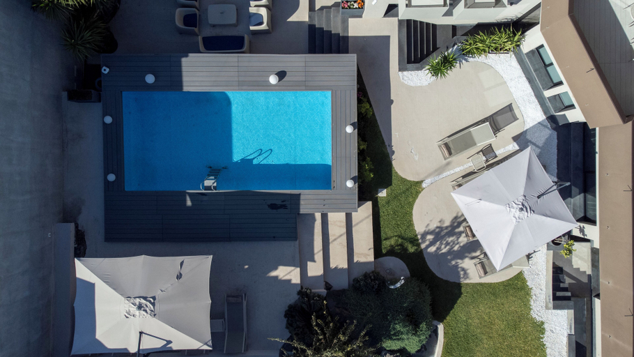 Exterior & Views 2, Ollen apartments, Catania