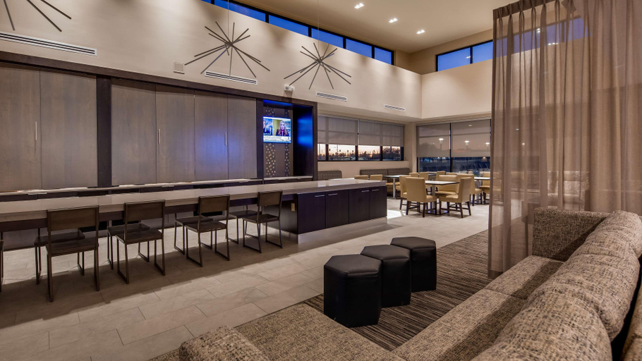Public Area 2, Best Western Plus Executive Residency Rigby's Water World Hotel, Houston