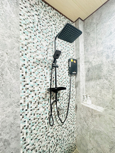 Bathroom 4, The Scenery, Ko Phangan