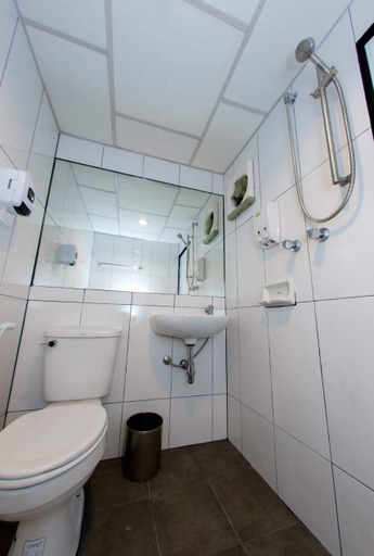 Bathroom 5, Hi Season Hotel, Hat Yai