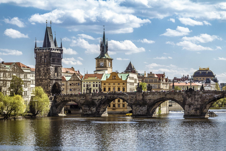 Nearby Landmark 4, Botel Vodnik, Praha 5