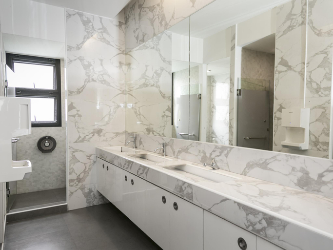 Bathroom 8
