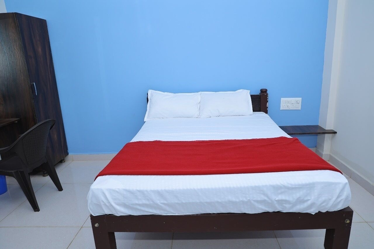 Bedroom 2, Vishwas Comforts, Chitradurga