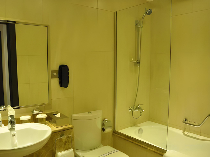 Bathroom, Lavender Hotel Deira, Dubai
