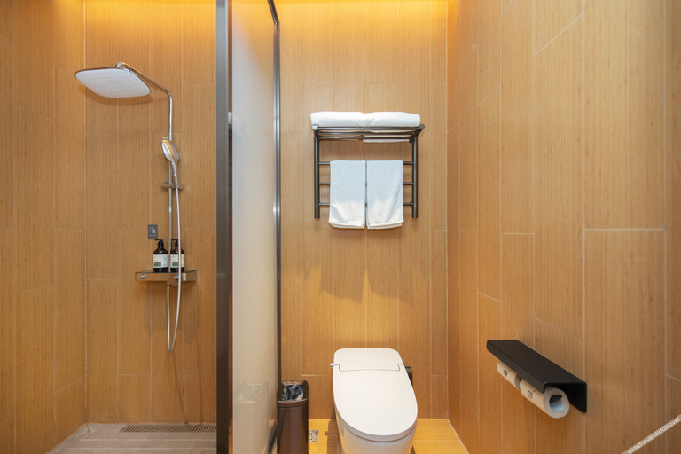 Bathroom 3, Ji Hotel Jiangyin Lingang Development Zone Coastal City, Wuxi