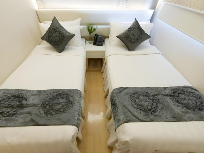 Bedroom 13
