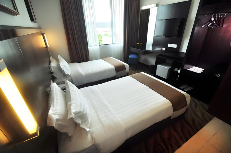 Bedroom 14