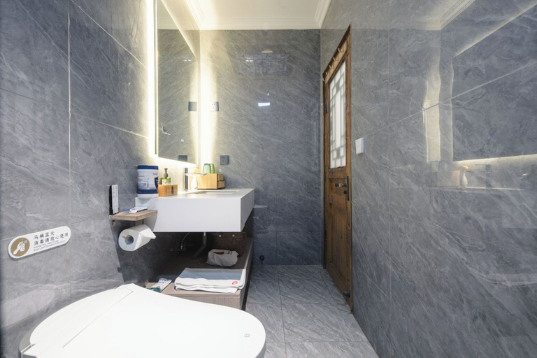 Bathroom 3, Jinfuyi hotel, Chengdu