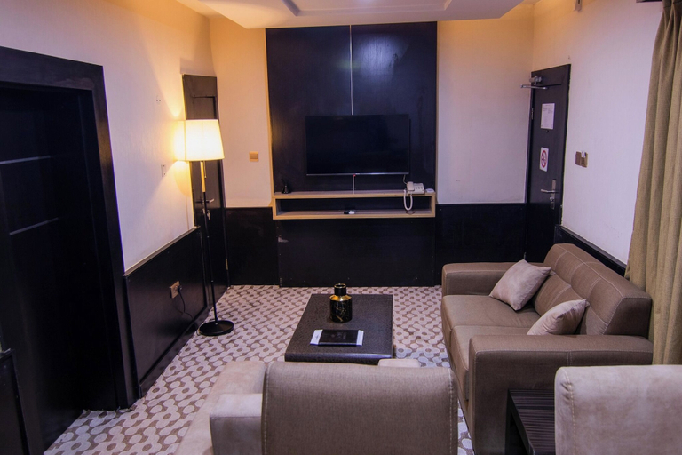 Others 5, All Smiles Luxury Apartment, Bwari