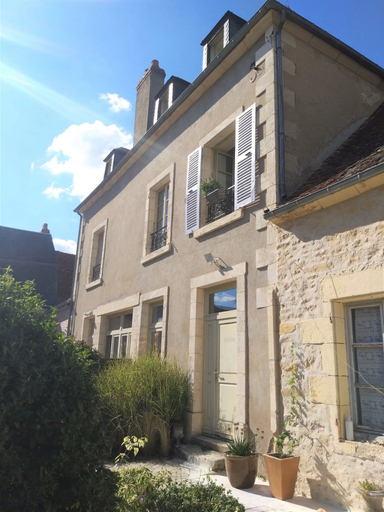 Exterior & Views 2, Chambre d'hotes "Au bord de Loire", Nièvre