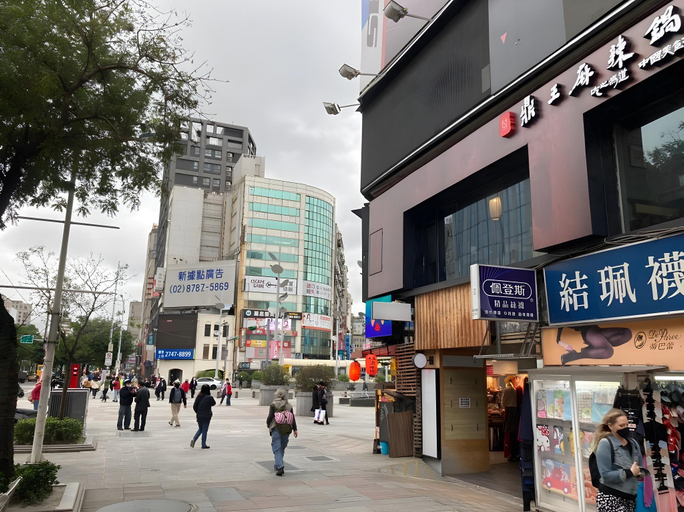 Others 5, Gugis Inn, Taipei City