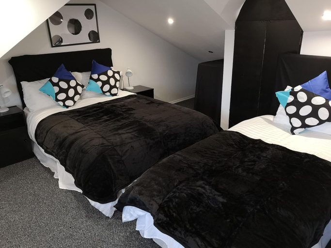 Bedroom 5, Havering Guest House, London