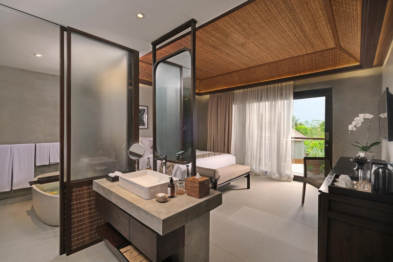 Bathroom 21