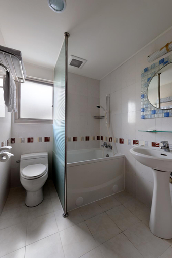 Bathroom 4, Neijiang Hotel, Taipei City