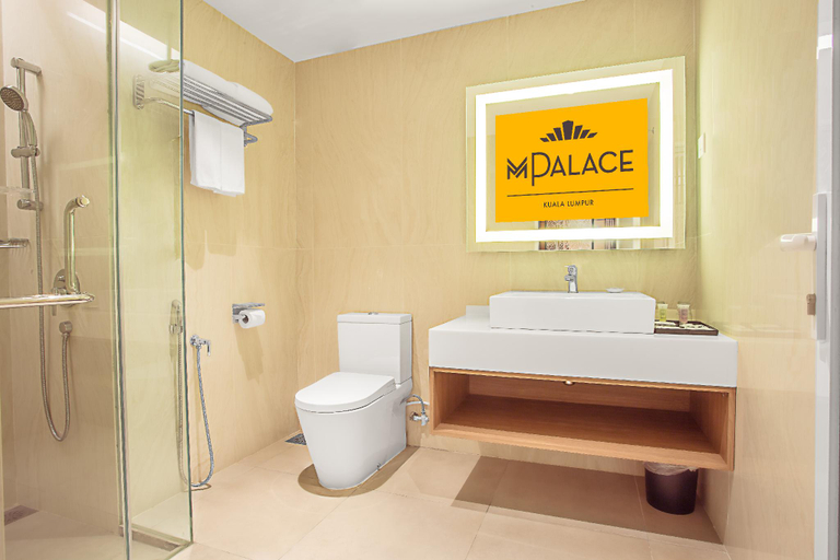 Bathroom 5, MPalace Hotel Kuala Lumpur, Kuala Lumpur