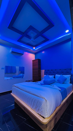 Bedroom 5, Welcome Star, Mumbai Suburban