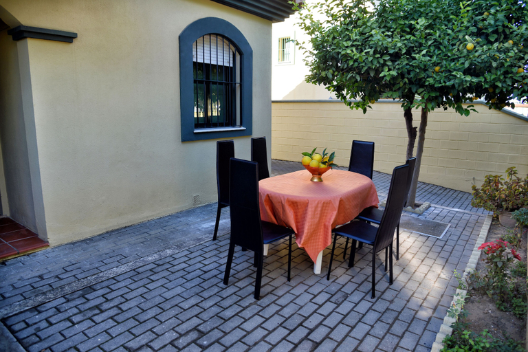 Others 2, Chalet el Naranjo – WONDERSTAYS, Sevilla
