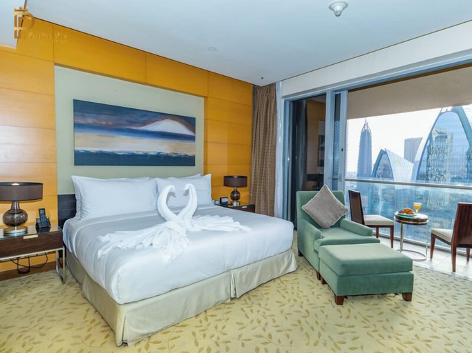 Others 4, Large Modern 1-Bedroom Apartment in Bay Square 9, Dubai