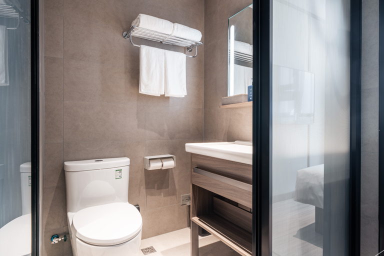 Bathroom 3, Hanting Hotel Mianyang Economic Development Wanda, Mianyang