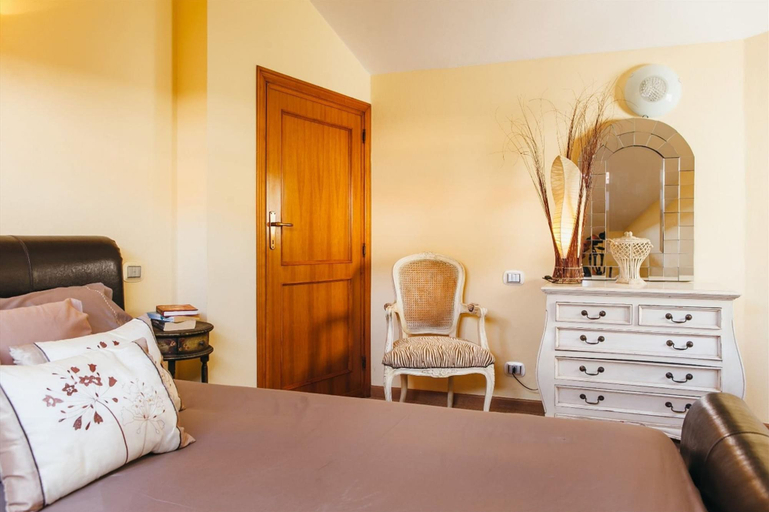 Bedroom 3, Blue Terrace Panoramic Sea View In The Old Town, Sassari