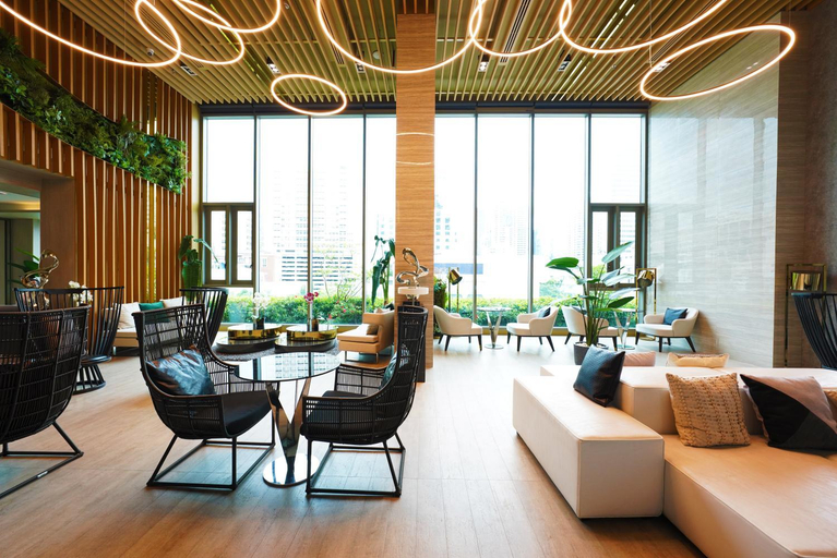 Others 4, The Rich Residence Sukhumvit Nana, Wattana