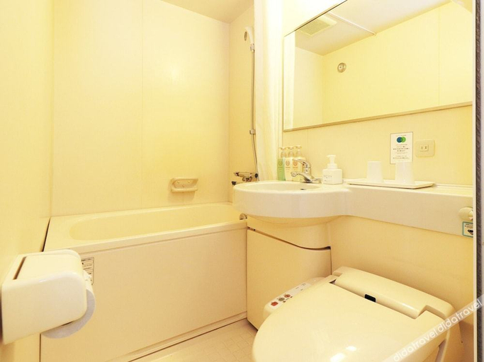 Bathroom 4, Chisun Inn Yokohama Tsuzuki, Yokohama