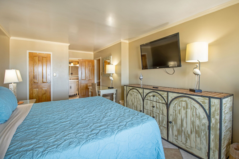 Bedroom 2, The Colony Virginia Beach by TripForth, Virginia Beach