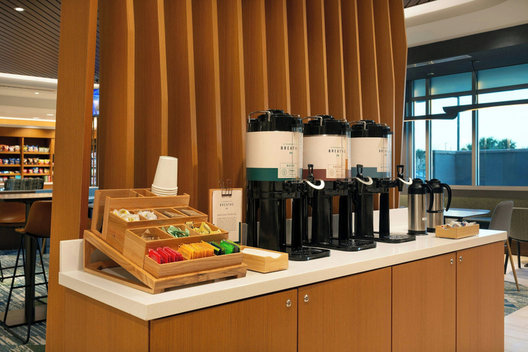 Food & Drinks 5, SpringHill Suites by Marriott West Melbourne Palm Bay, Brevard
