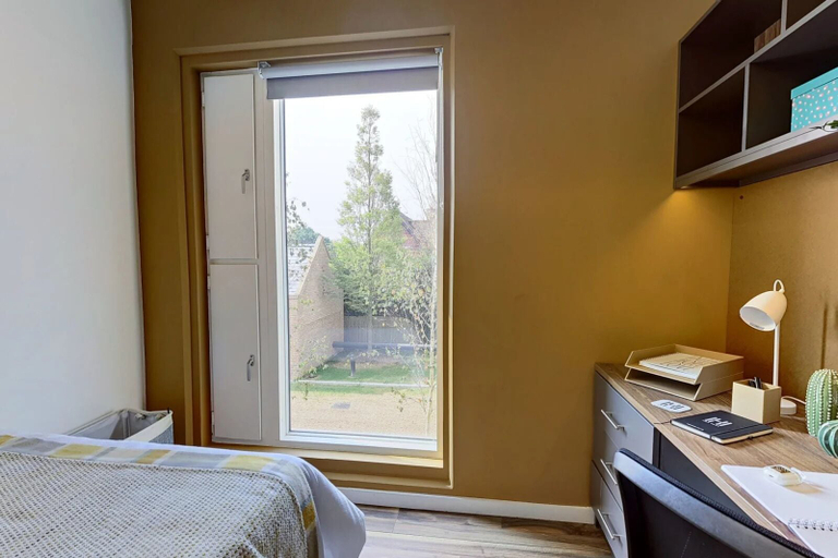 Bedroom 2, For Students Only Hox Park, Surrey