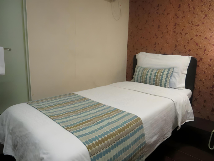 Bedroom 18
