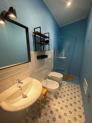 Bathroom 5, Caramia srls, Taranto