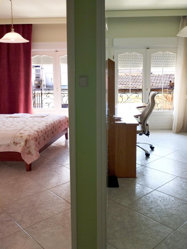 Bedroom 2, Joanna House in Volos, Thessaly