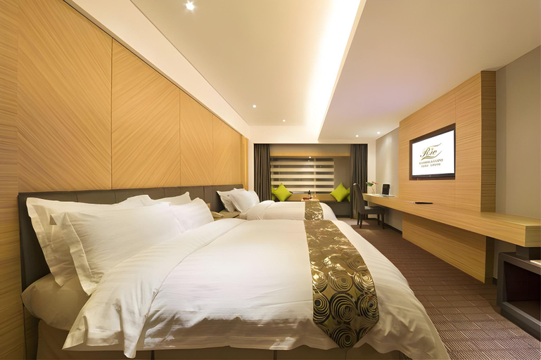 Bedroom 14
