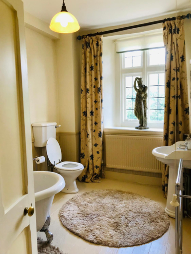 Bathroom 4, Buscot Manor, Gloucestershire